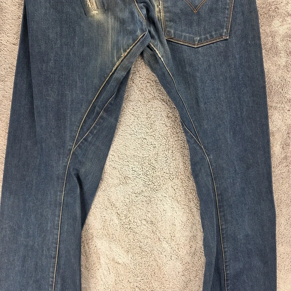 Vintage Levis Engineered Jeans Mens 32x34 Blue Twisted One Pocket Buckle Back